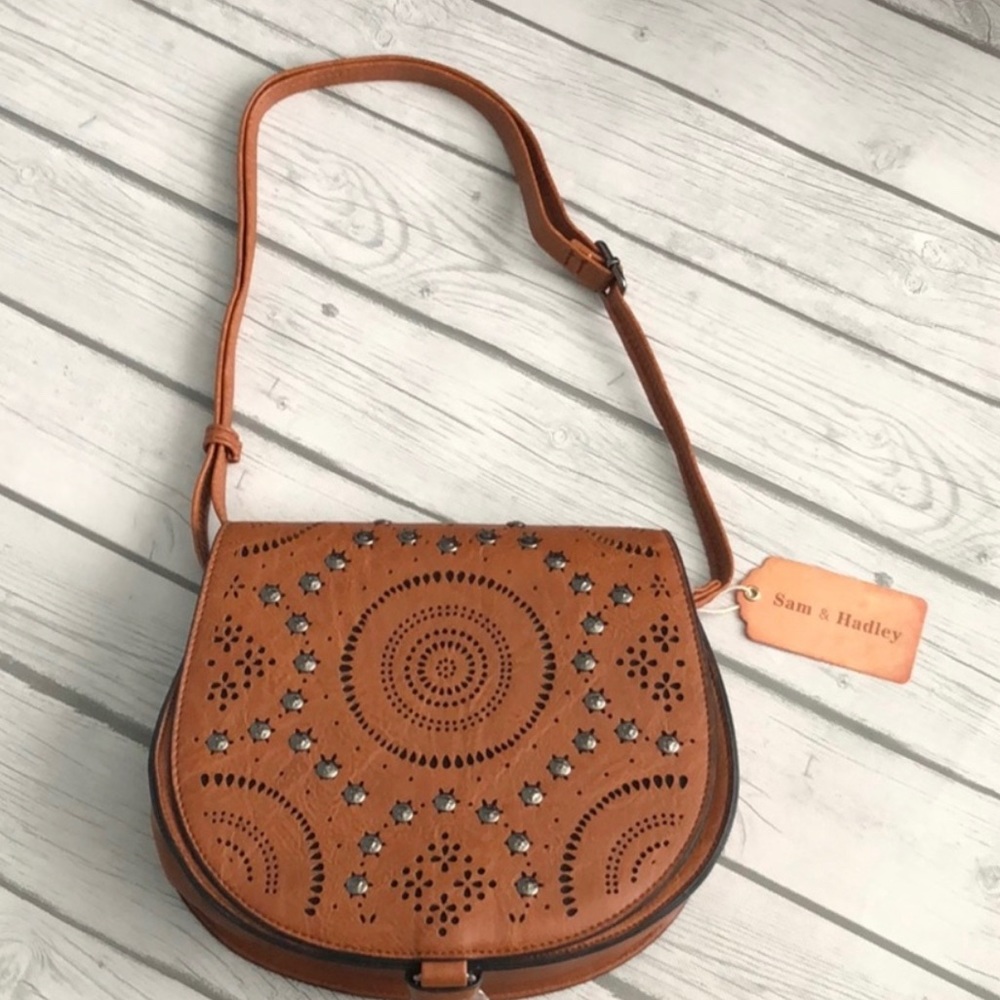 Sam and Hadley crossbody